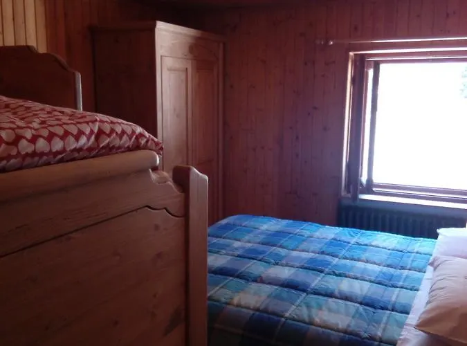 Rifugio Col De Varda Guest house