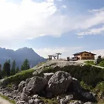 Rifugio Col De Varda Guest house